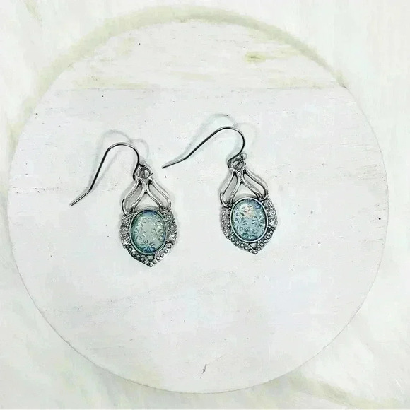 Sea Blue Flower Cabochons Rhinestone Earrings - Picture 2 of 6